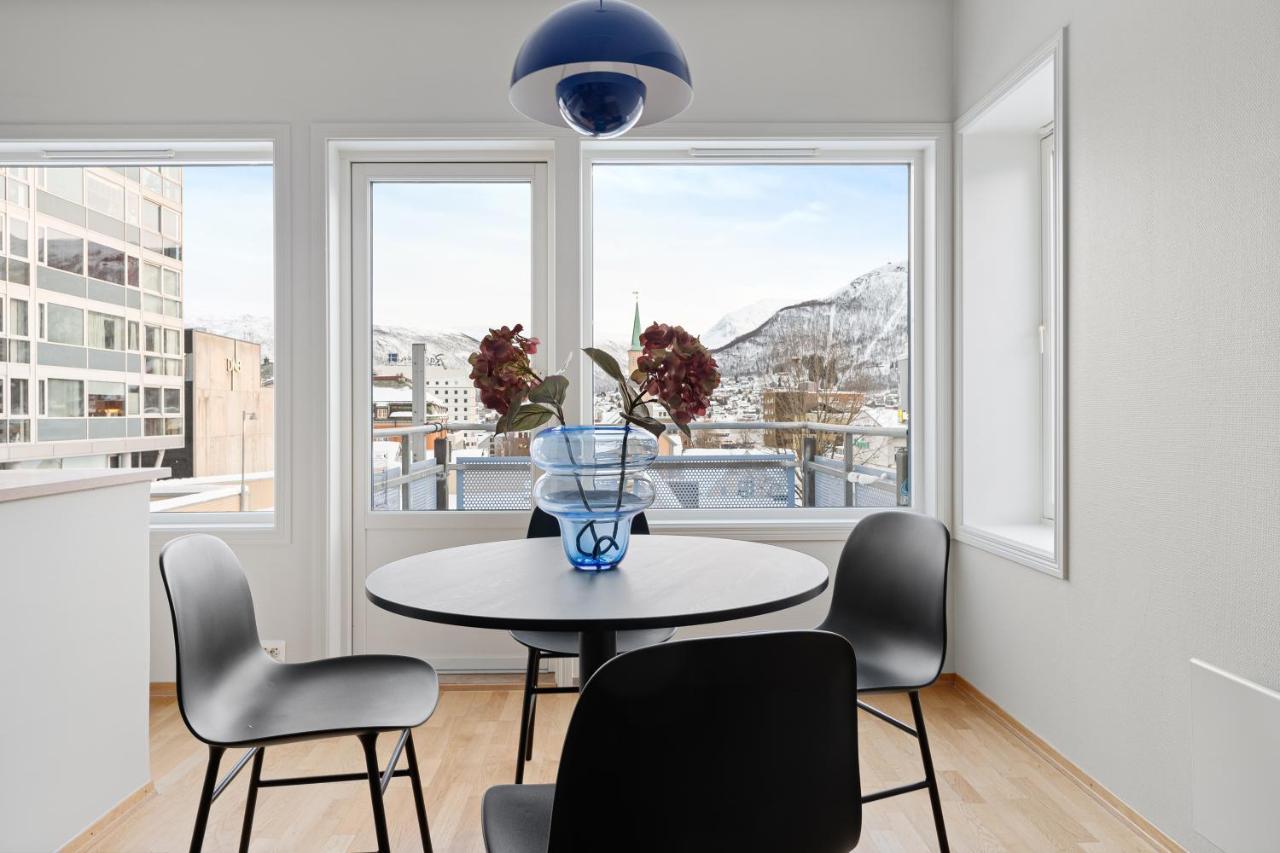 Downtown Apartment - The View Tromsø Esterno foto